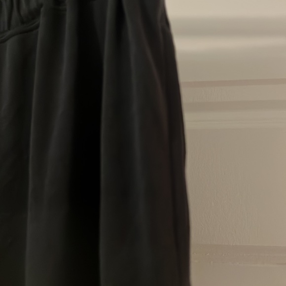 Fabletics black Blaine Harem pull on Pant II SZ M NWT workout pants comfortable - Picture 13 of 15